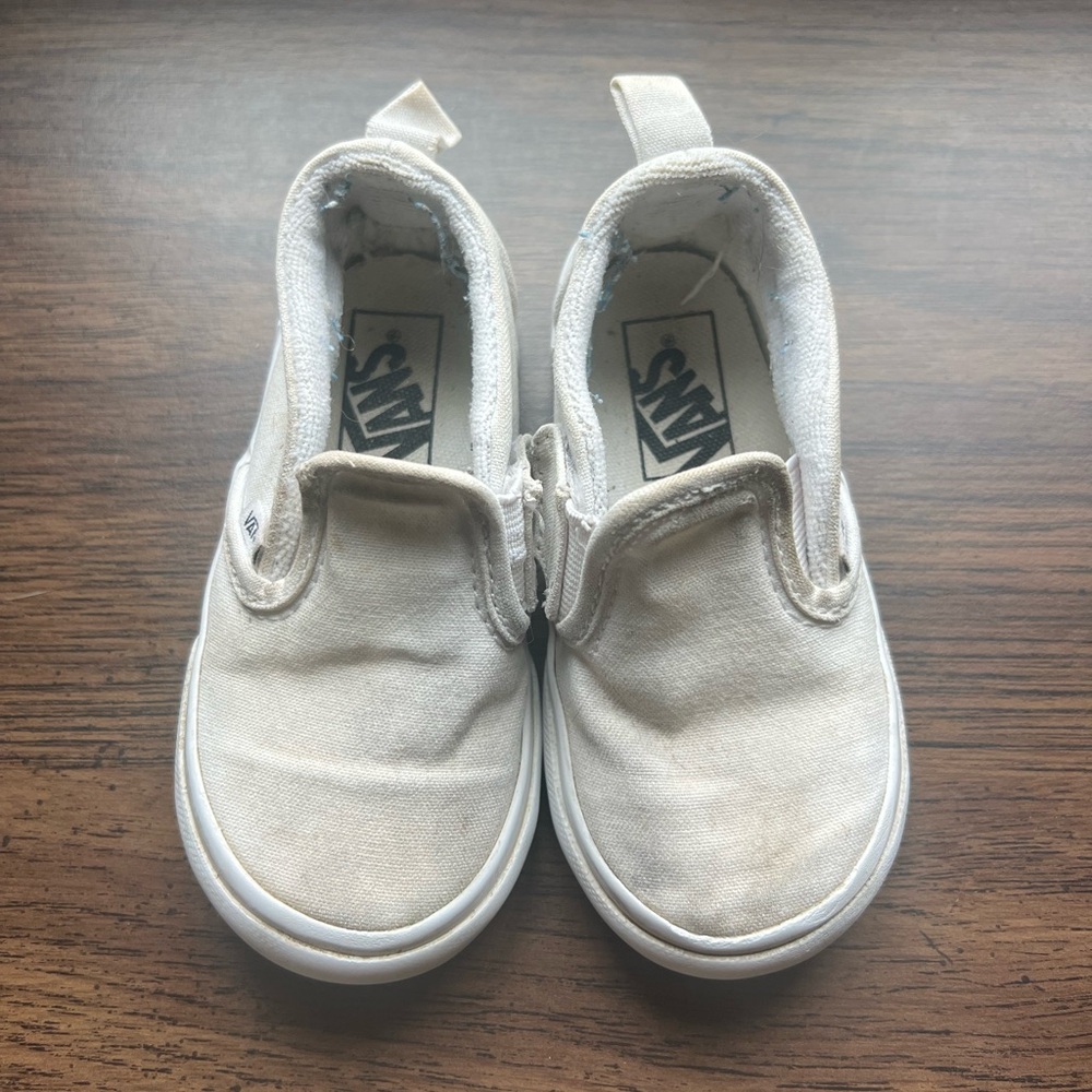 White slip on Vans (toddler 7)